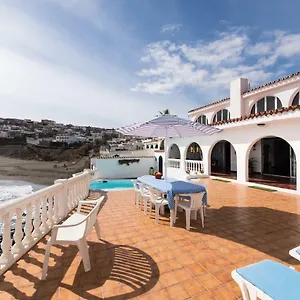 villa-coki-deluxe-first-line-of-the-beach.maspalomashotels.com/